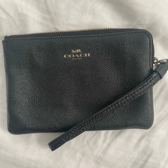 Coach wristlet - Picture 4 of 4